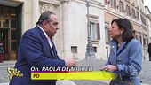 Vespone e il ritorno dei soliti idioti: sono Renzi e Calenda?