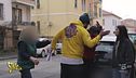 Novi Ligure, il "furbetto del biglietto" aggredisce Rajae Bezzaz