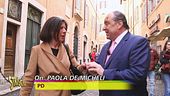 Vespone e la destra che si manganella da sola