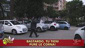 Insulti e minacce per Luca Abete in cerca del parcheggiatore buono