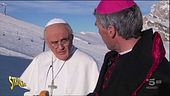Papa Francesco a lezione di sci da Padre Georg