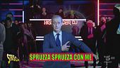 Highlander Dj spruzza profumo di Fassino