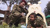 Salvini, duro addestramento militare al parcogiochi