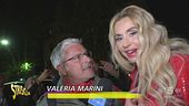 Valeria Marini, alla sua festa di compleanno tutti in rosso