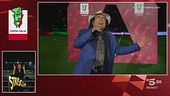 Nuovi mostri, Albano canta (e ammazza) l'Inno di Mameli