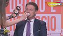 Giuseppe Conte si fa rifare il musetto davanti a tutti