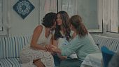 Il nuovo inizio di Zeynep, Nermin e Sakine