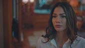 Zeynep resta a casa di Baris