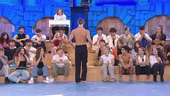 Dustin - Esibizione per il banco - 24 settembre