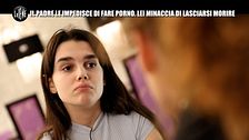 RUGGERI: Maria Sofia Federico, il padre le impedisce di fare porno, lei minaccia di lasciarsi morire