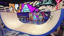 Ema e i salti laterali all'indietro con lo skateboard