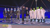 La terza manche della sfida dell'Albero della Cuccagna della quinta puntata