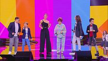 Michelle Hunziker e Orietta Berti in "Mille"
