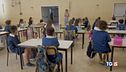 Scuola, si riparte. Stretta sulle chat