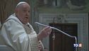 Papa battezza 16 bimbi nella Cappella Sistina