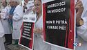 Medici e infermieri non ne possono più