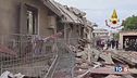 Crolla una palazzina, morti mamma e 2 bimbi