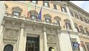 La manovra in aula accende le polemiche