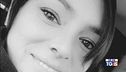 Uccisa a coltellate si cerca il marito