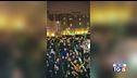 Violenze ad Amsterdam, tifosi aggrediti