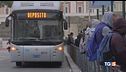 Bus e metro fermi, caos e disagi