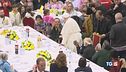 Il Papa: "I poveri non possono aspettare"