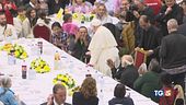 Il Papa: "I poveri non possono aspettare"