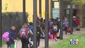 Dibattito e polemiche sugli stranieri in aula
