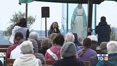 La "veggente" non molla