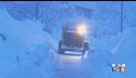 Freddo, neve e vento. Nave contro il molo