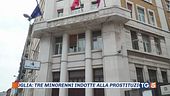 Adescavano minorenni, sfruttate come escort