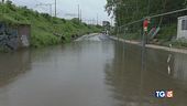 Nubifragi in Lombardia, esonda il fiume Lambro