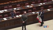 Riforme, in aula rissa e bagarre