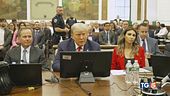 "Immunità parziale", la Corte salva Trump