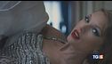 È Taylor Swift mania, i fan sotto la pioggia