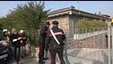 Uccide il marito a coltellate