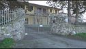 Ex pilota rapinato in villa