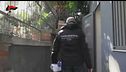 13 anni, violentata dal branco