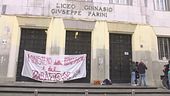 Liceo occupato, tensione al Parini