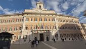 "Il mercato del pool di spioni"