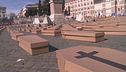 Bare in piazza contro la strage