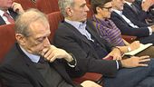 Fassino indagato per furto
