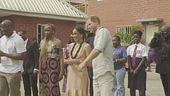 Harry e Meghan "reali" in Nigeria