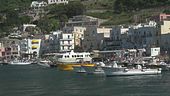 Capri senz'acqua, stop ai turisti