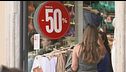 Saldi al via, caccia agli sconti