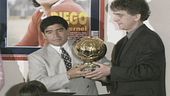 Il giallo del pallone di Maradona