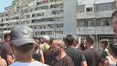 800 sfollati, esplode la rabbia
