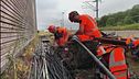 Parigi, ancora allerta e ritardi