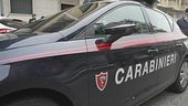 Uccide l'ex moglie davanti ai figli