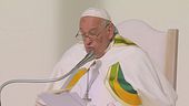 Il Papa, "denunciate gli abusi"